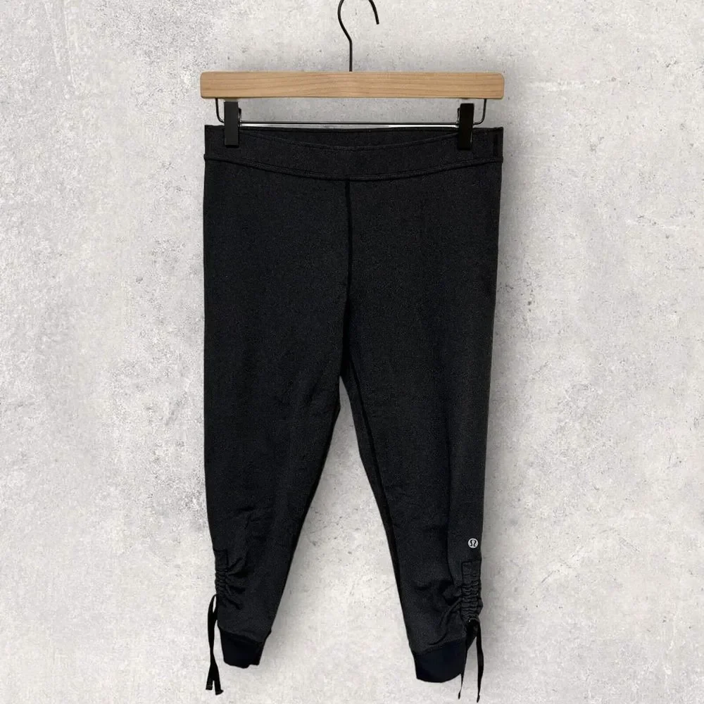 Lululemon‎ Women's Athletic Crop Leggings Ankle Tie Charcoal Gray Size 6